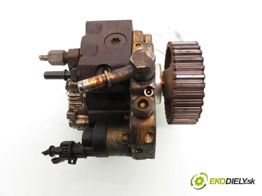 PEUGEOT 206 liftback (2A/C) HB 2003 50,00 1.4 HDi 8V 70 - 8HX 1398,00 Pumpa vysokého tlaku 0445010042 ; 9637317380