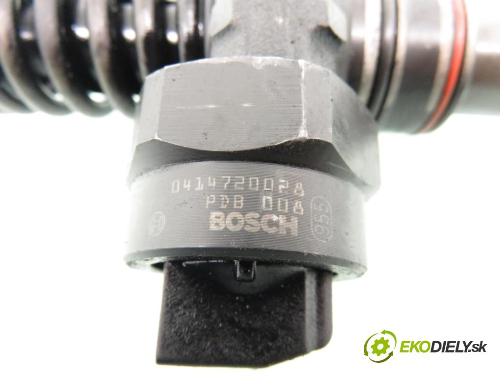 VW PASSAT B5.5 Variant (3B6) KOMBI 2001 96,00 1.9 TDI PD 130 - AVF 1896,00 Vstrekovač 038130073AA ; 0414720028 (Vstrekovač paliva)