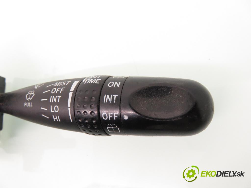 TOYOTA COROLLA (_E12_) HB 2004 66,00 2.0 D-4D 1995,00 páčka/prepínač 02180173713 ; 02290173738