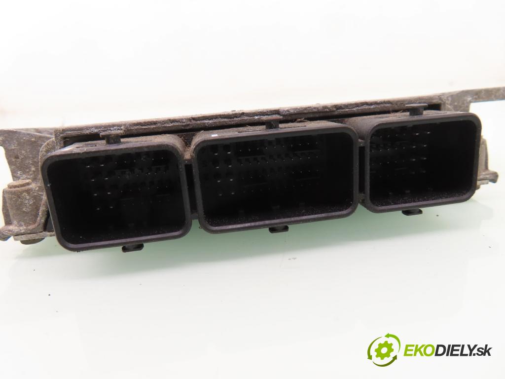 FIAT ULYSSE (179_) MINIVAN 2004 100,00 2 - RFN (EW10J4) 1997,00 Riadiaca jednotka Motor IAW4MP205 ; 9650612880