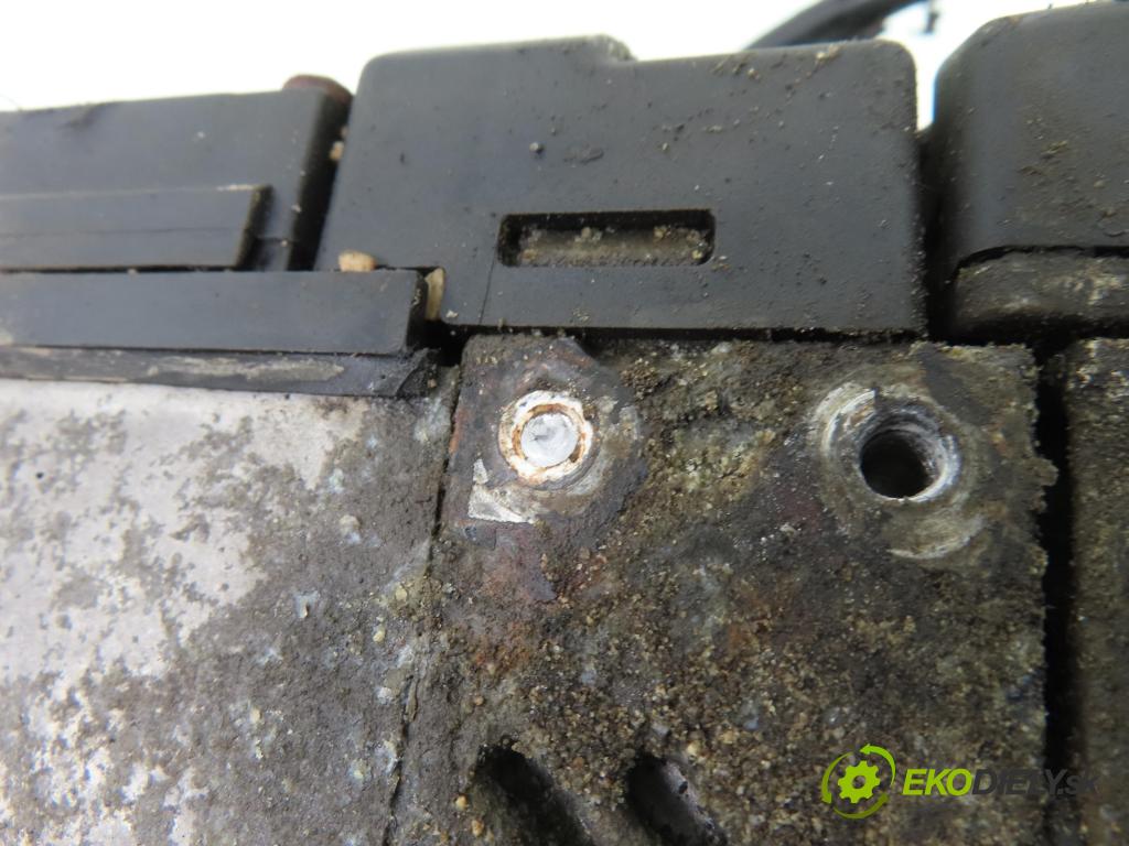 FIAT ULYSSE (220_) MINIVAN 2004 80,00 2.0 JTD - RHZ 1997,00 Webasto 98880G ; 66724B (Webasto (nezávislé kúrenie))
