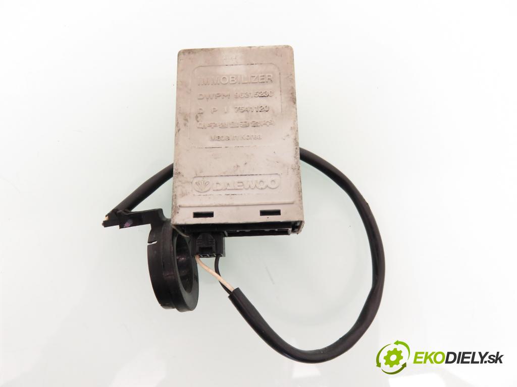 DAEWOO MATIZ (M100, M150) HB 2000 38,00 0.8 52 - F8CV 796,00 spinačka 7848651 ; 96315230 ; 7541120 (Spínacia skrinka)