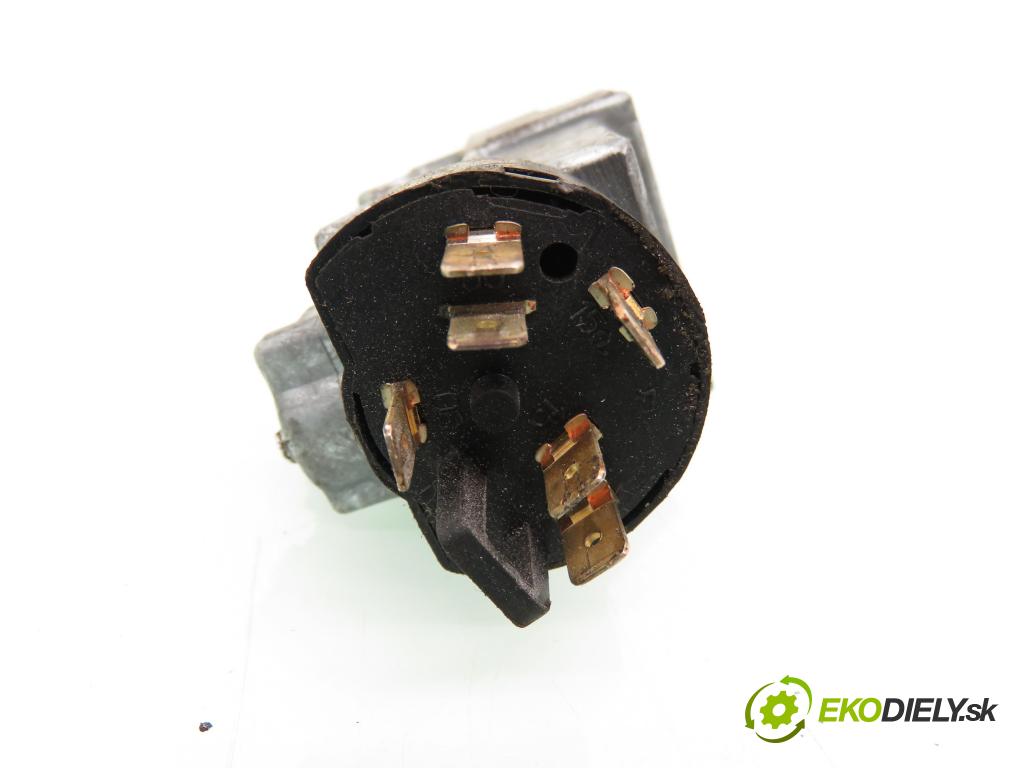 DAEWOO MATIZ (M100, M150) HB 2000 38,00 0.8 52 - F8CV 796,00 spinačka 7848651 ; 96315230 ; 7541120 (Spínacia skrinka)