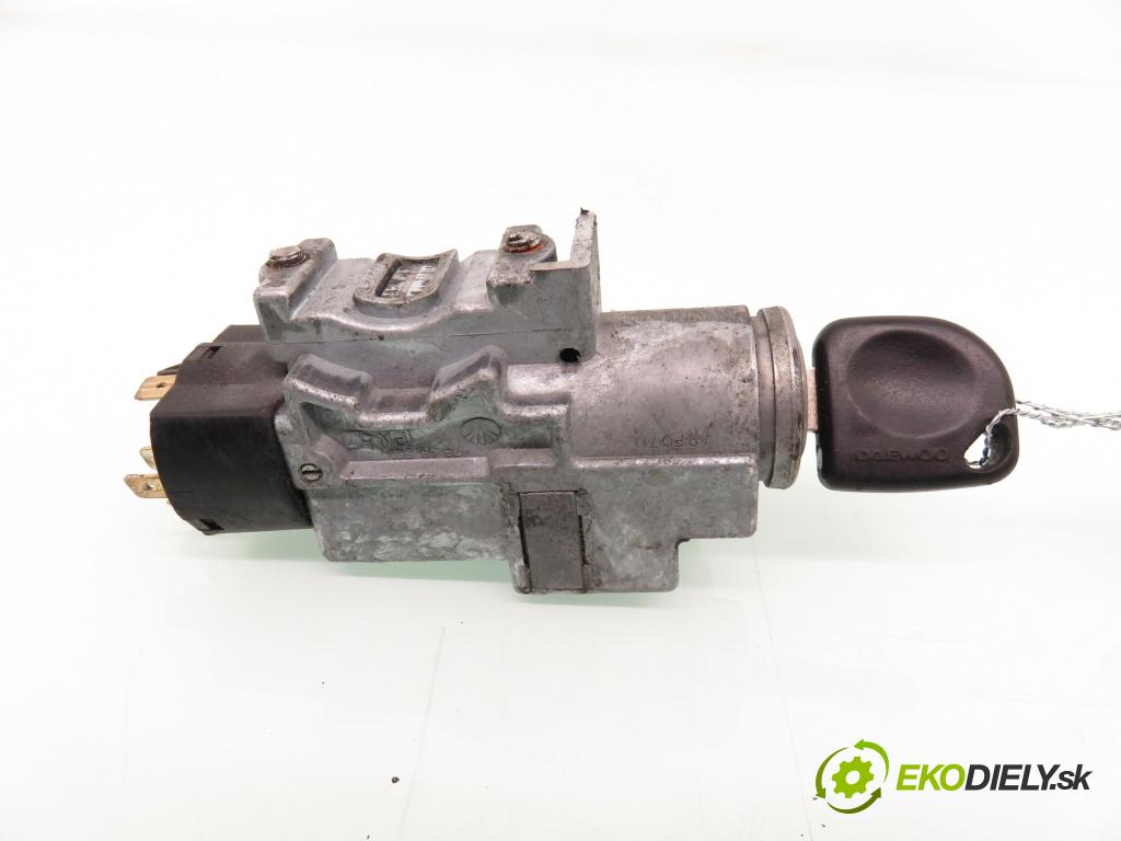 DAEWOO MATIZ (M100, M150) HB 2000 38,00 0.8 52 - F8CV 796,00 spinačka 7848651 ; 96315230 ; 7541120 (Spínacia skrinka)