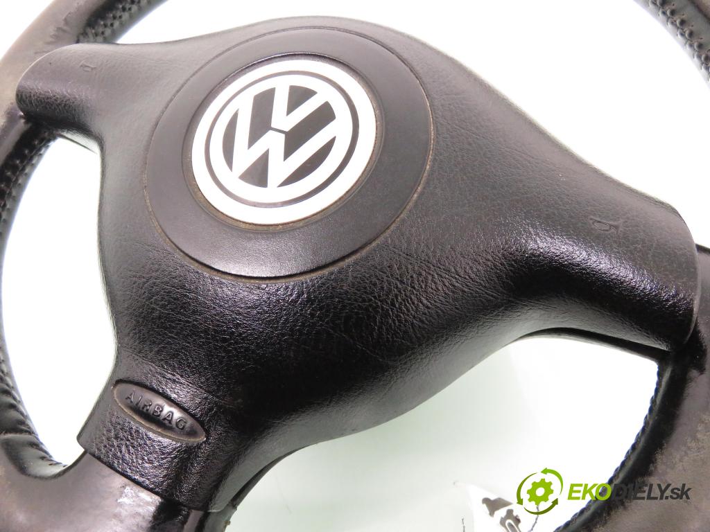 VW GOLF IV (1J1) HB 1999 74,00 1.6 - AKL 1595,00 Volant 1J0419091R ; 3B0880201AG (Volant)