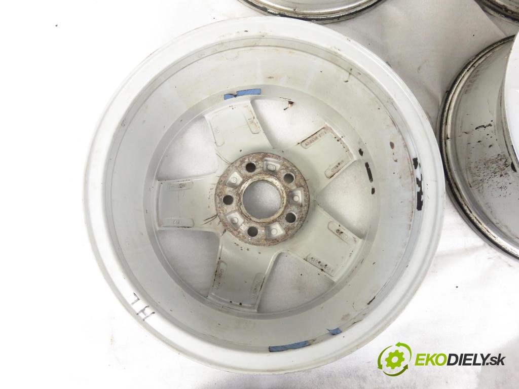 AUDI   0    disky / disk 8L0601025P