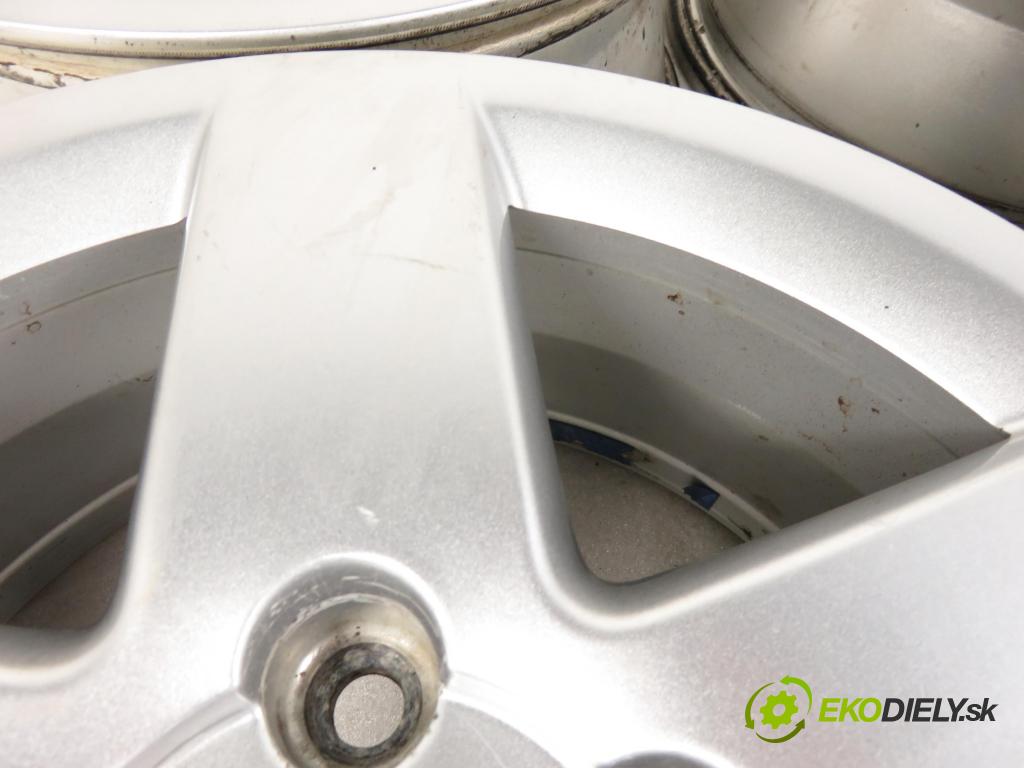 AUDI 0 disky / disk 8L0601025P