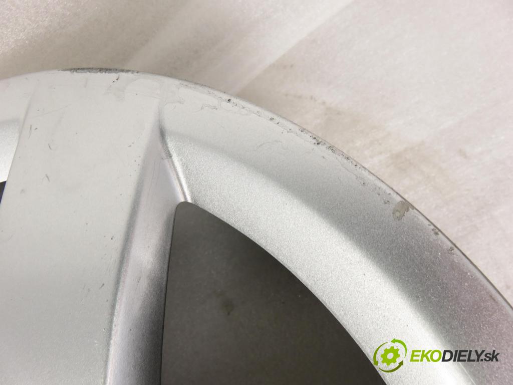 AUDI 0 disky / disk 8L0601025P