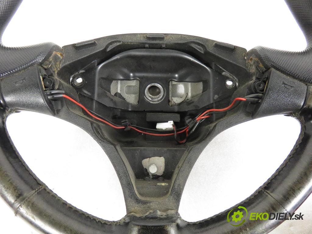 FIAT BARCHETTA (183_) CABRIO 1995 96,00 1.8 16V - 188 A6.000 1747,00 Volant 861978 ; 00057312A (Volant)