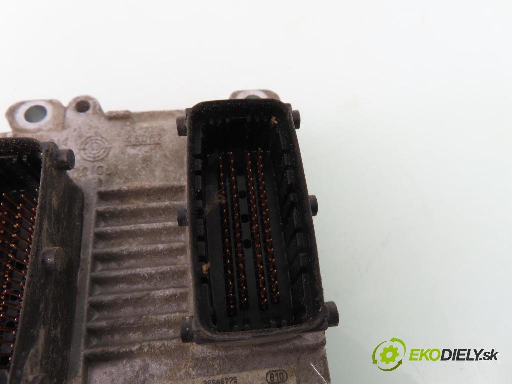 OPEL AGILA (A) (H00) HB 2000 55,00 1.2 16V - Z 12 XE 1199,00 Riadiaca jednotka Motor 0261206075 ; 09185450