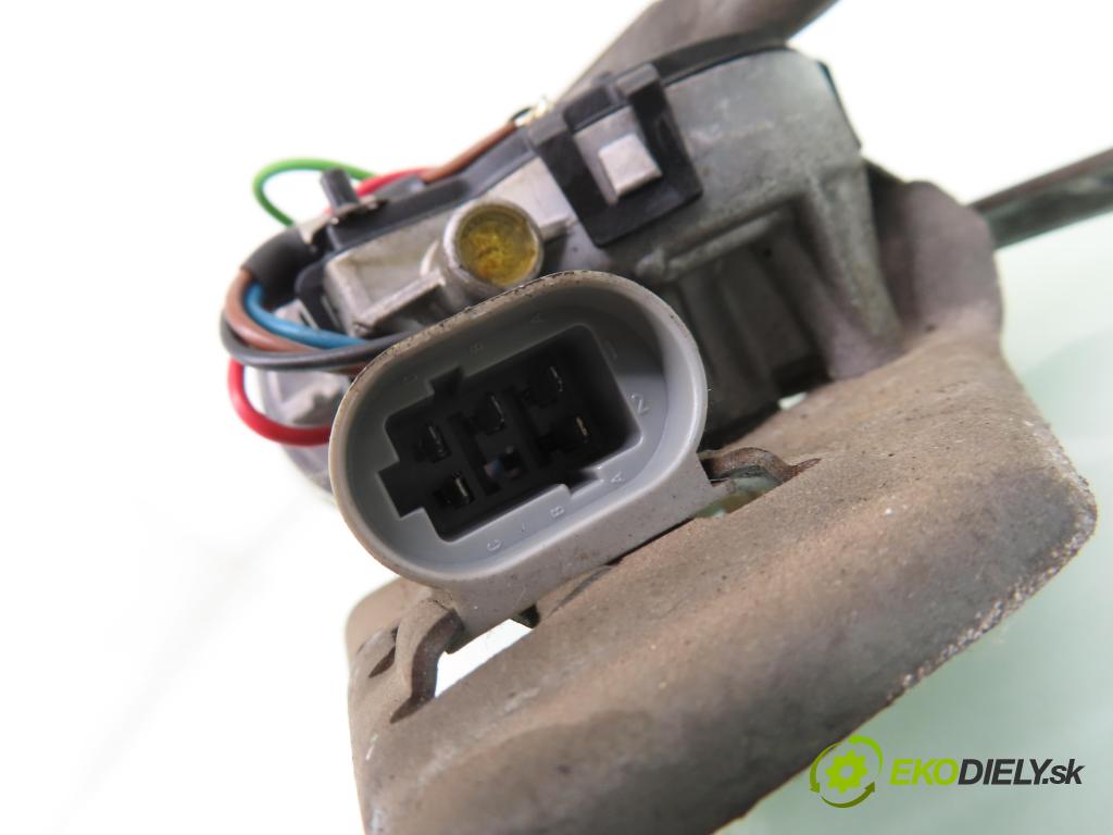 RENAULT SCENIC I (JA0/1_) MINIVAN 2001 75,00 1.9 dCi 102 - F9Q 732 1870,00 Motorček stieračov 0390241352 ; 3397020398 ; 7700843523