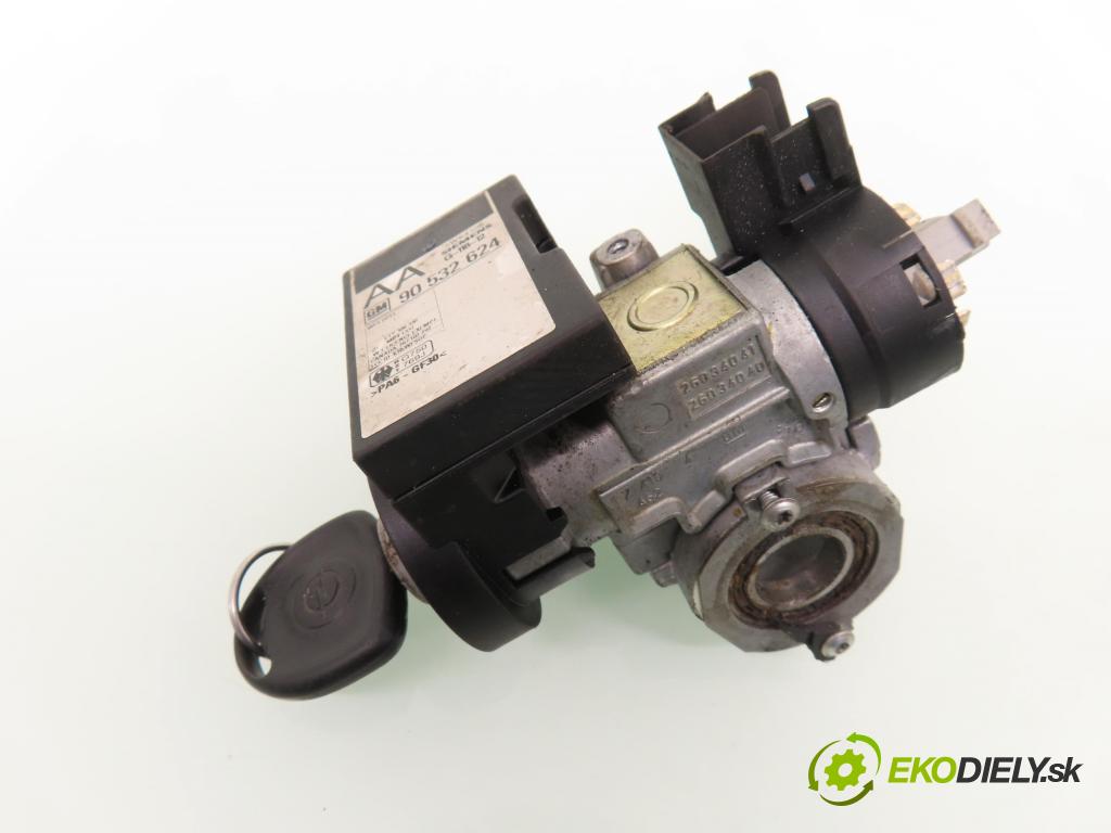 OPEL CORSA B (S93) HB 1998 40,00 1.0 i 12V 54 - X 10 XE 973,00 spinačka / imobilizéra IMMO / Riadiaca jednotka 0261204058 ; 26034041 ; 26034040