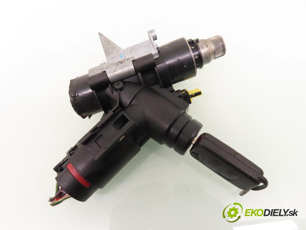 MERCEDES-BENZ KLASA A (W168) HB 2001 75,00 1.6 102 A 160 M 166.960 1598,00 spinačka (Spínacia skrinka)