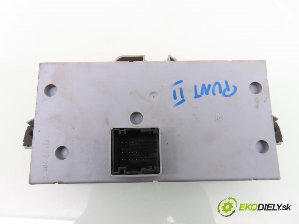 FIAT PUNTO (188_) HB 2000 44,00 1.2 60 - 188 A4.000 1242,00 MODUL BSI 46774359