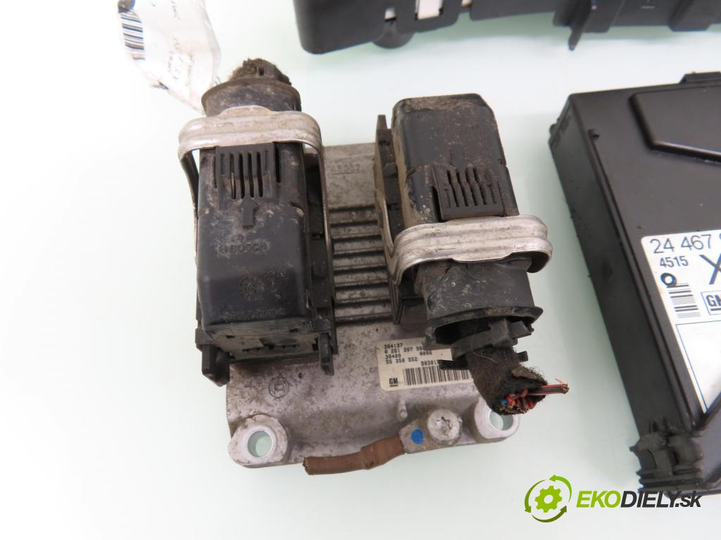OPEL CORSA C (X01) HB 2003 55,00 1.2 16V 75 - Z 12 XE 1199,00 spinačka / imobilizéra IMMO / Riadiaca jednotka 0261207962 ; 55350552 ; 90589313