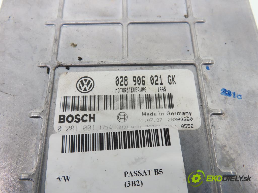 VW PASSAT B5 (3B2) SEDAN 1997 66,00 1.9 TDI - AHH 1896,00 Riadiaca jednotka Motor 028906021GK ; 0281001654