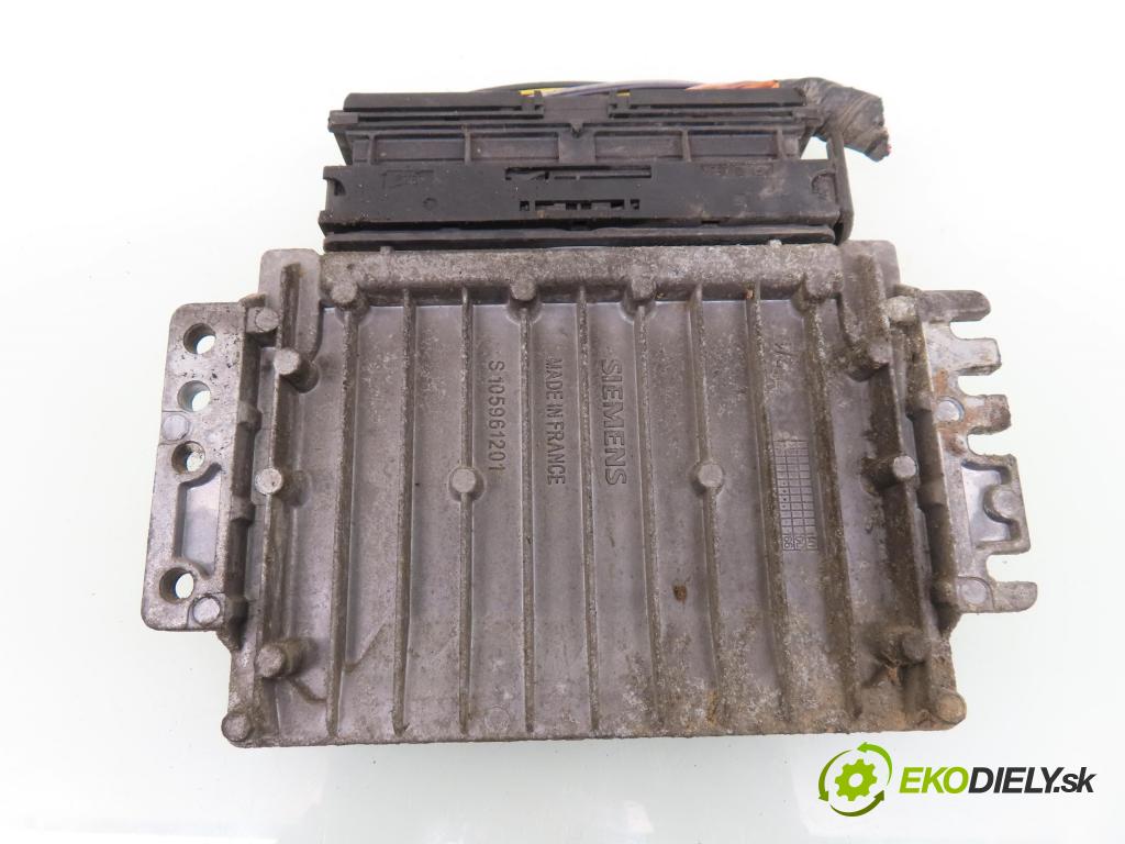 RENAULT MEGANE I (BA0/1_) KOMBI 1999 55,00 1.4 e (BA0E, BA0V) - E7J 764 1390,00 Riadiaca jednotka Motor S110030018E ; 8200036523