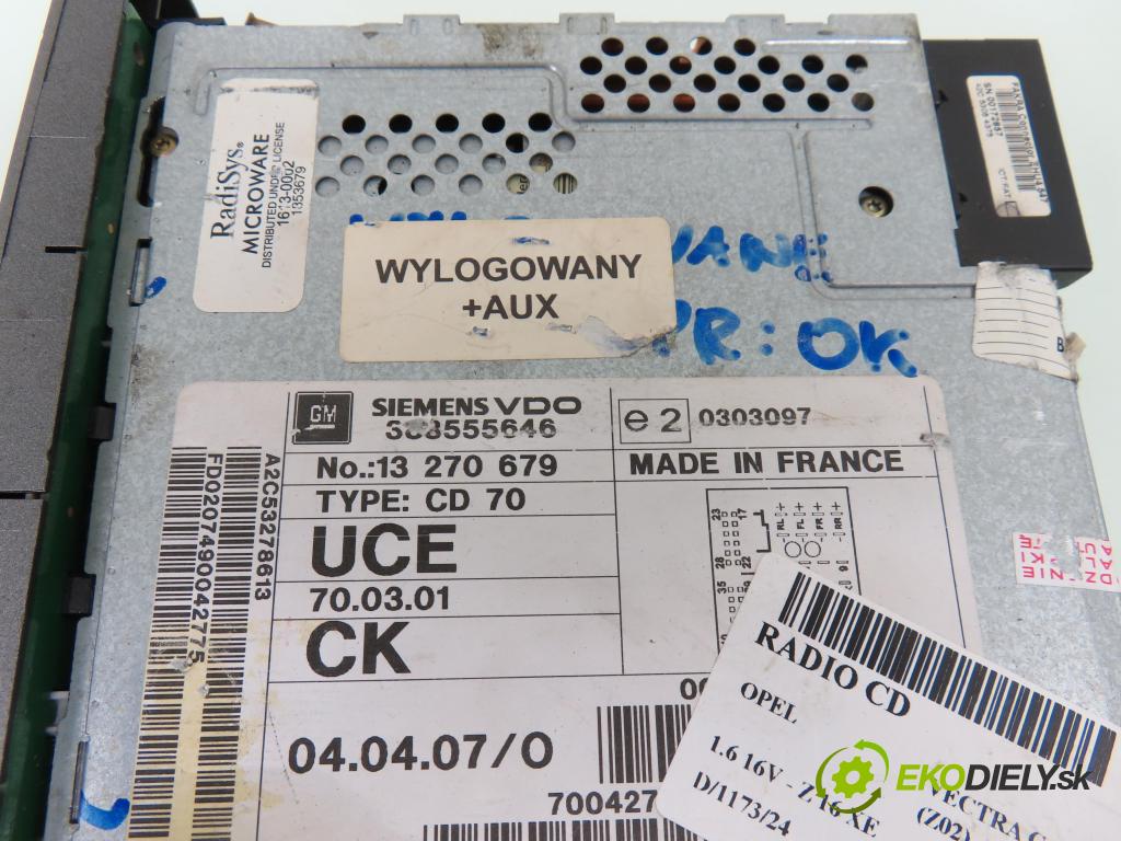 OPEL VECTRA C (Z02) LIFTBACK 2003 74,00 1.6 16V - Z 16 XE 1598,00 RADIO CD 13270679 ; CD70