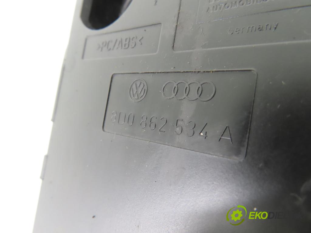 AUDI A4 (8D2, B5) SEDAN 1999 92,00 1.8 - ARG 1781,00 Držiak na nápoje 8D0862534A (Držiak (úchyt) na nápoje)