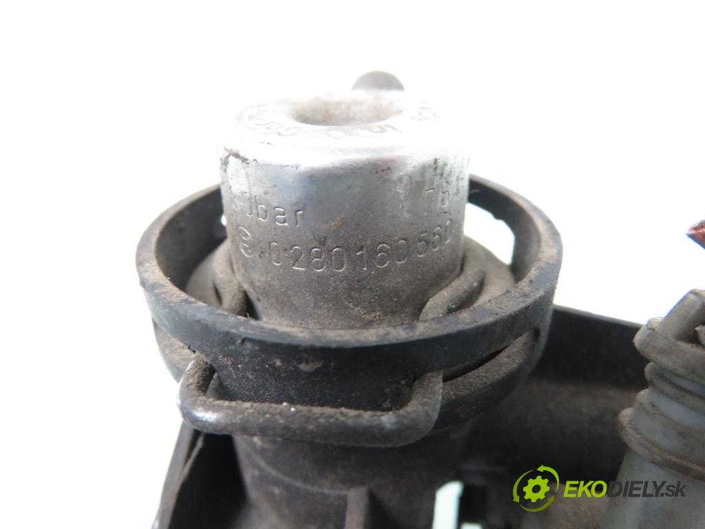 RENAULT MEGANE Scenic (JA0/1_) MINIVAN 1997 66,00 1.6 e (JA0F) - K7M 702 1598,00 Lišta vstrekovacia 7700864726 ; 866313 ; 0280160560 (Vstrekovacia lišta)