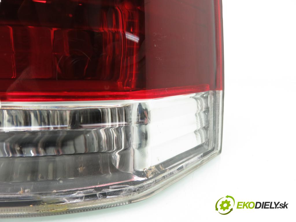 OPEL VECTRA C (Z02) LIFTBACK 2003 74,00 1.6 16V - Z 16 XE 1598,00 Svetlo pravé zadné