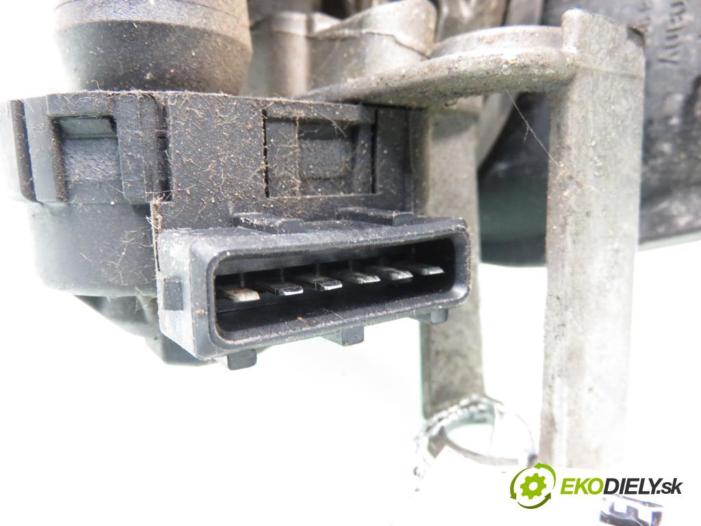 VW GOLF III (1H1) HB 1993 55,00 1.6 - AEE 1598,00 Vstrek 0132008601 ; 0438201509