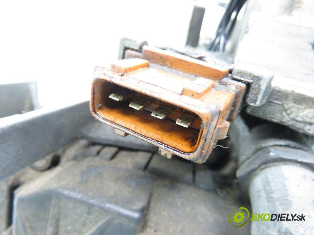 AUDI 80 (8C, B4) SEDAN 1992 66,00 2.0 90 - ABT 1984,00 Vstrek 0132008601 ; 0438201146