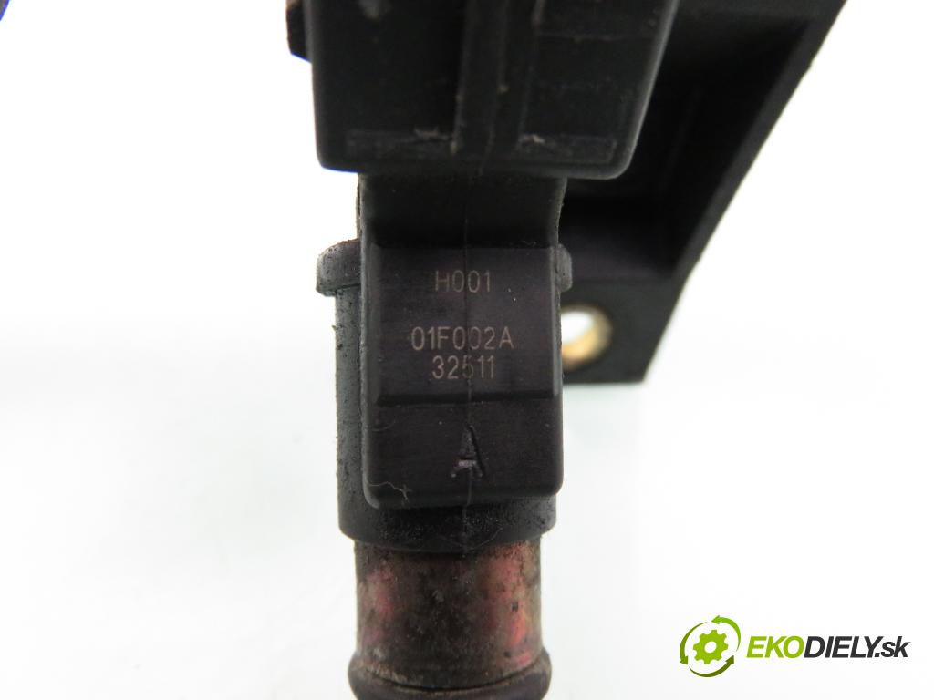 PEUGEOT 206 liftback (2A/C) HB 2003 440,00 1.1 i - HFX (TU1JP) 1124,00 Lišta vstrekovacia 9628982980 ; 01F002A (Vstrekovacia lišta)