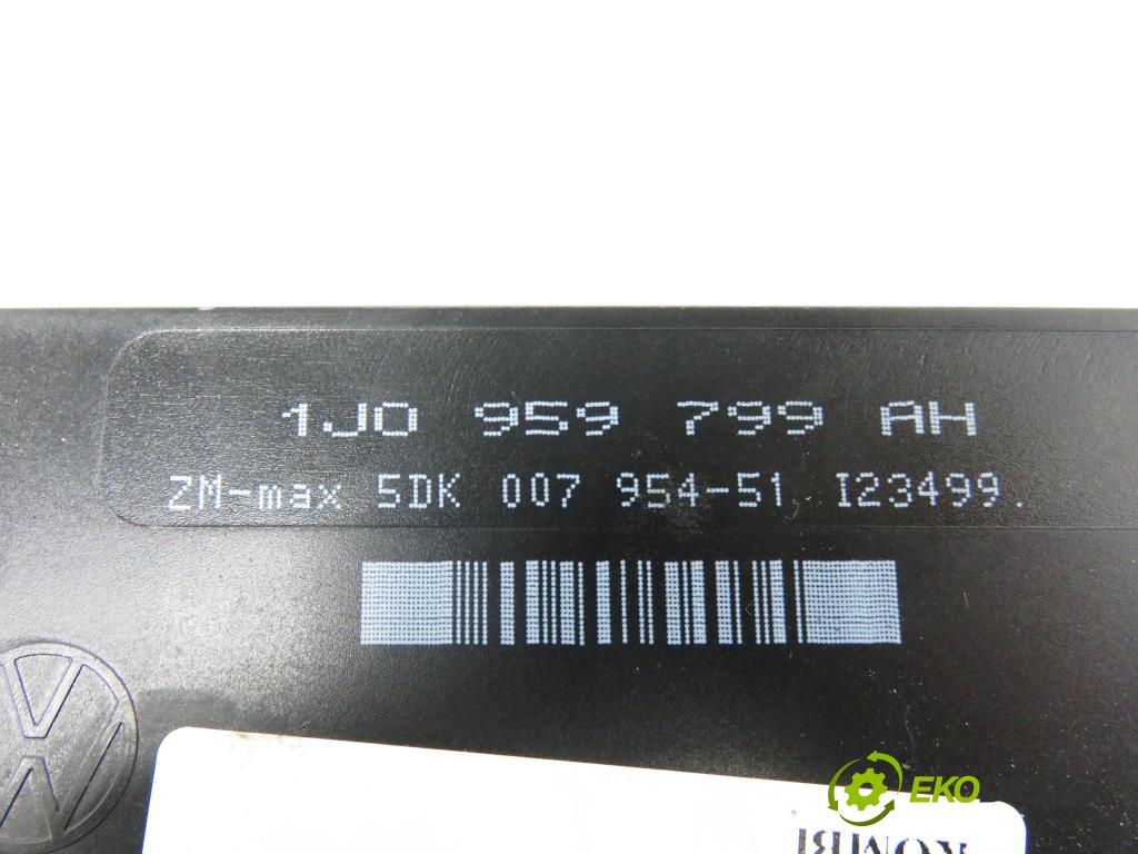 VW PASSAT B5 Variant (3B5) KOMBI 1999 85,00 1.9 TDI - AJM 1896,00 MODUL komfortu 1J0959799AH