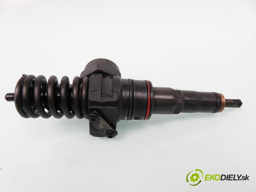 SEAT IBIZA III (6L1) HB 2004 74,00 1.9 TDI - ATD 1896,00 Vstrekovač 038130073J ; 0414720015 (Vstrekovač paliva)