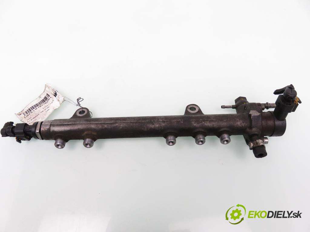 FIAT PANDA Van (169_) VAN 2008 51,00 1.3 D Multijet - 188 A8.000 1248,00 Lišta vstrekovacia 0445214044 ; 55210069 ; 0281002584 (Vstrekovacia lišta)