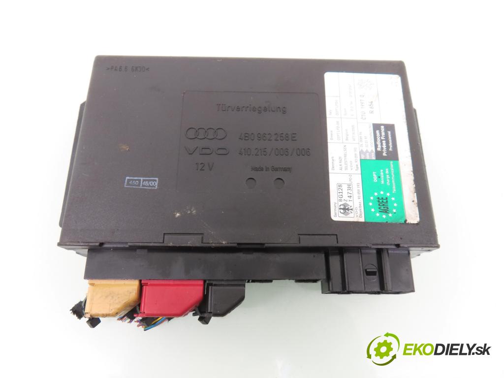 AUDI A6 Avant (4B5, C5) KOMBI 1999 142,00 2.8 - AMX 2771,00 MODUL komfortu 4B0962258E