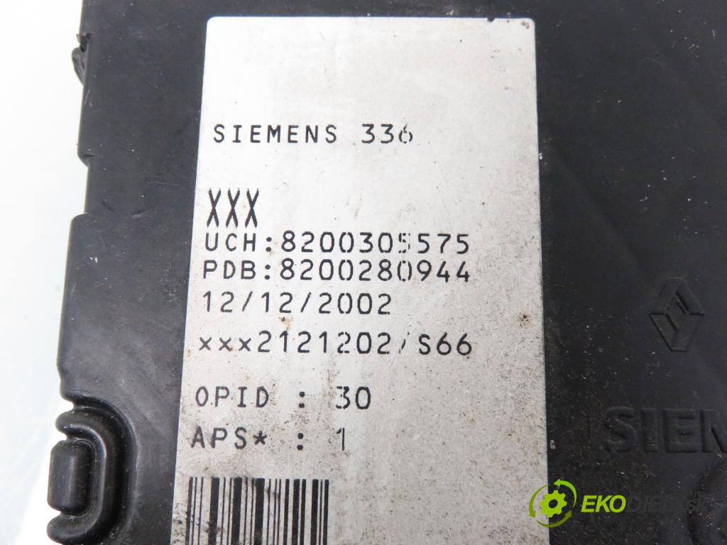 RENAULT MEGANE II (BM0/1_, CM0/1_) HB 2002 83,00 1.6 16V 113 - K4M 760 1598,00 spinačka / imobilizéra IMMO / Riadiaca jednotka 8200283924 ; 8200242405 ; 8200305575