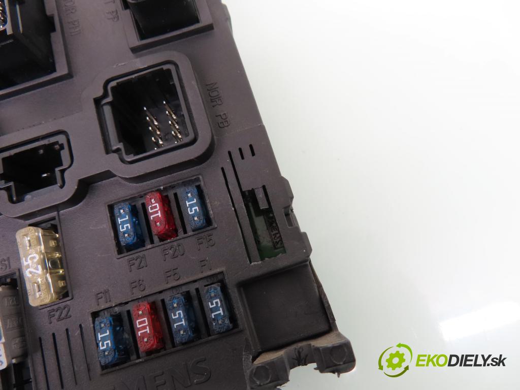 PEUGEOT 206 liftback (2A/C) HB 2003 50,00 1.4 HDi 8V 70 - 8HX 1398,00 MODUL BSI S118085220C ; 9652474780
