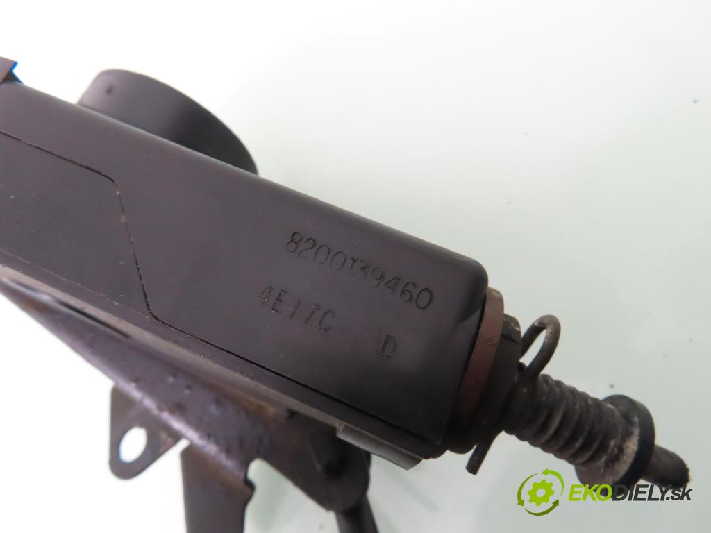 RENAULT THALIA I (LB0/1/2_) SEDAN 2004 48,00 1.5 dCi 65 - K9K 700 1461,00 potenciometr plynového pedálu 8200139460 (Pedály)