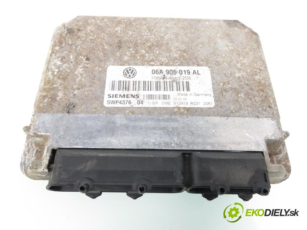 SEAT TOLEDO II (1M2) SEDAN 1999 74,00 1.6 - AKL 1595,00 spínačka / imobilizéra IMMO / řídící jednotka 06A906019AL ; 5WP4376 ; 1J0959799S
