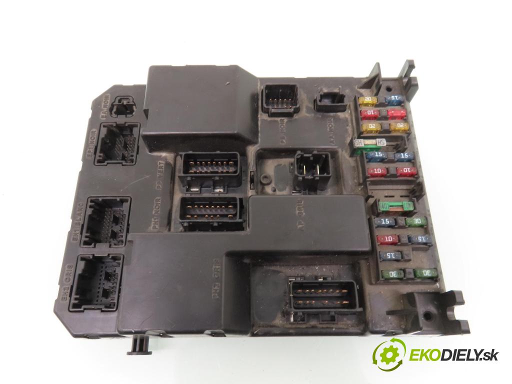 PEUGEOT 307 (3A/C) HB 2003 66,00 2.0 HDi 90 - RHY (DW10TD) 1997,00 MODUL BSI 9651197780A ; 9651197080A