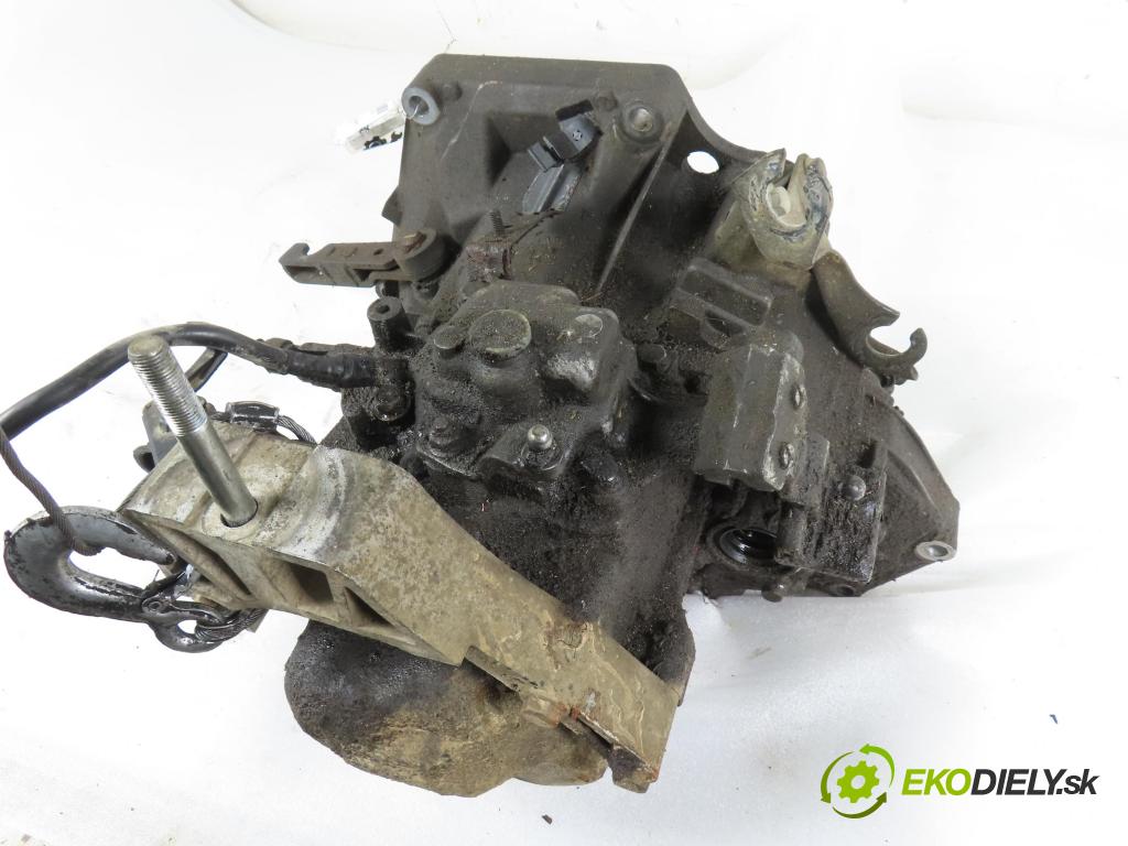 FIAT PANDA Van (169_) VAN 2008 51,00 1.3 D Multijet - 188 A8.000 1248,00 Prevodovka MANUALNA 55196336