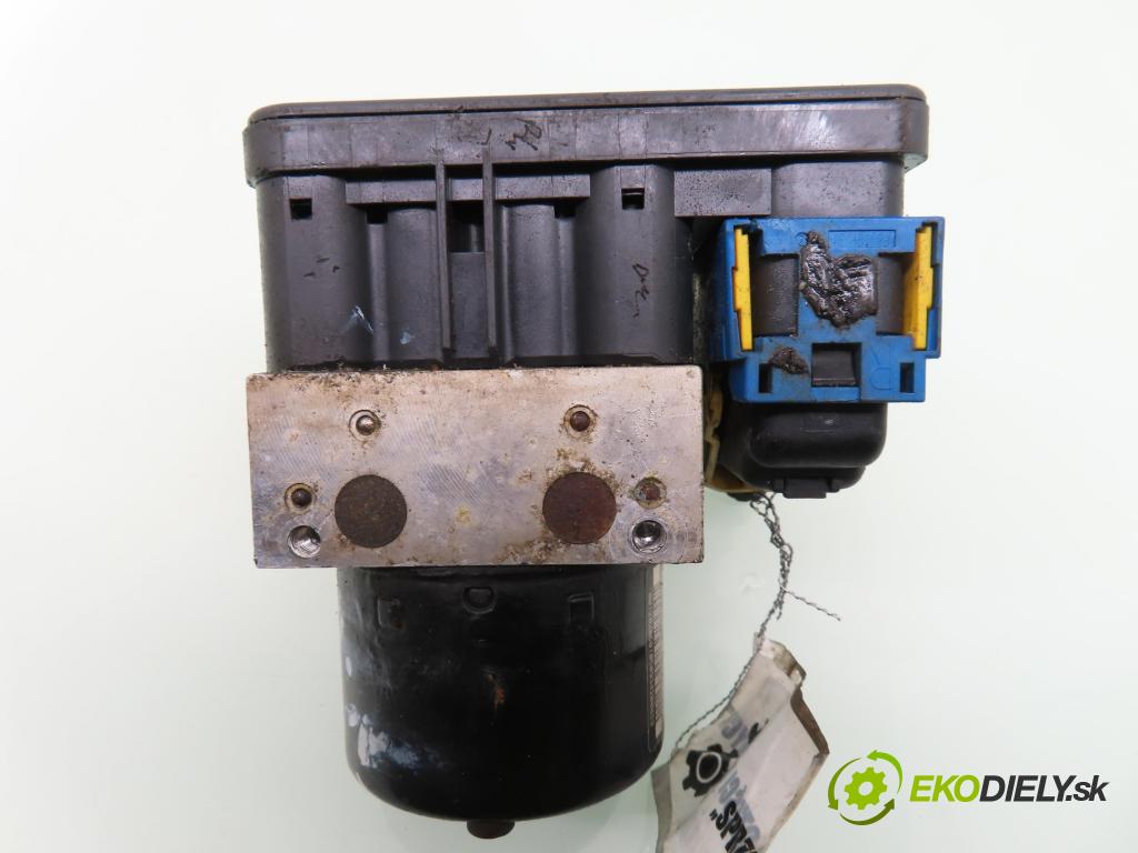 RENAULT LAGUNA II Grandtour (KG0/1_) KOMBI 2001 89,00 1.8 16V - F4P 770 1783,00 Pumpa ABS 10096014233 ; 8200159837D (Pumpa ABS)