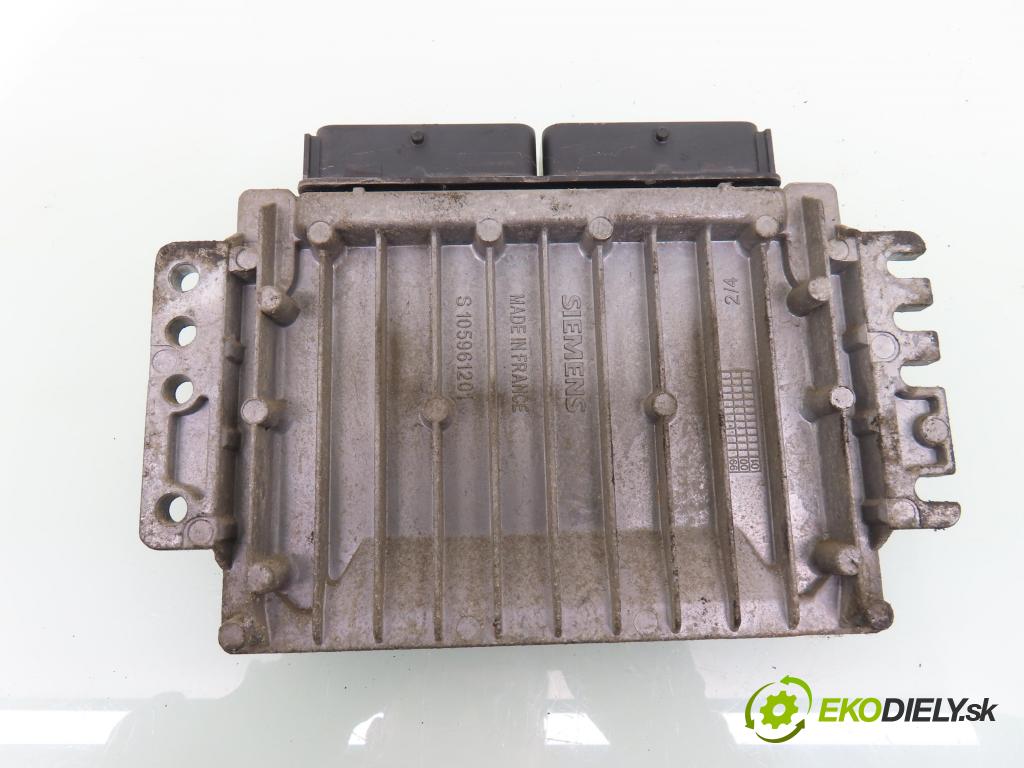 RENAULT CLIO II (BB_, CB_) HB 1999 43,00 1.2 8V 58 1149,00 Riadiaca jednotka Motor S110030104E ; 7700115207