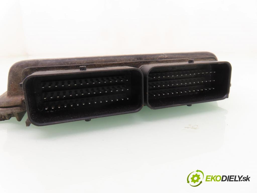 RENAULT CLIO II (BB_, CB_) HB 1999 43,00 1.2 8V 58 1149,00 Riadiaca jednotka Motor S110030104E ; 7700115207