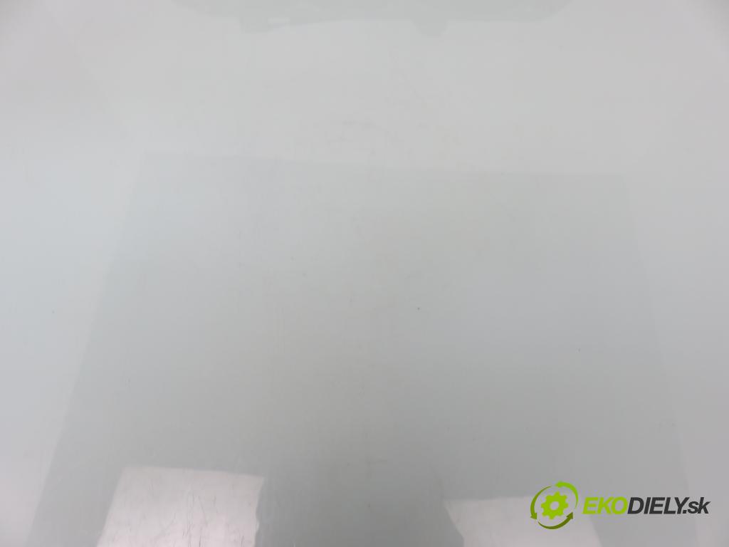 FORD FOCUS II (DA_, HCP) HB 2006 74,00 1.6 - HWDA 1596,00 volant 4M513600CI ; 4M51A042B85 (Volanty)