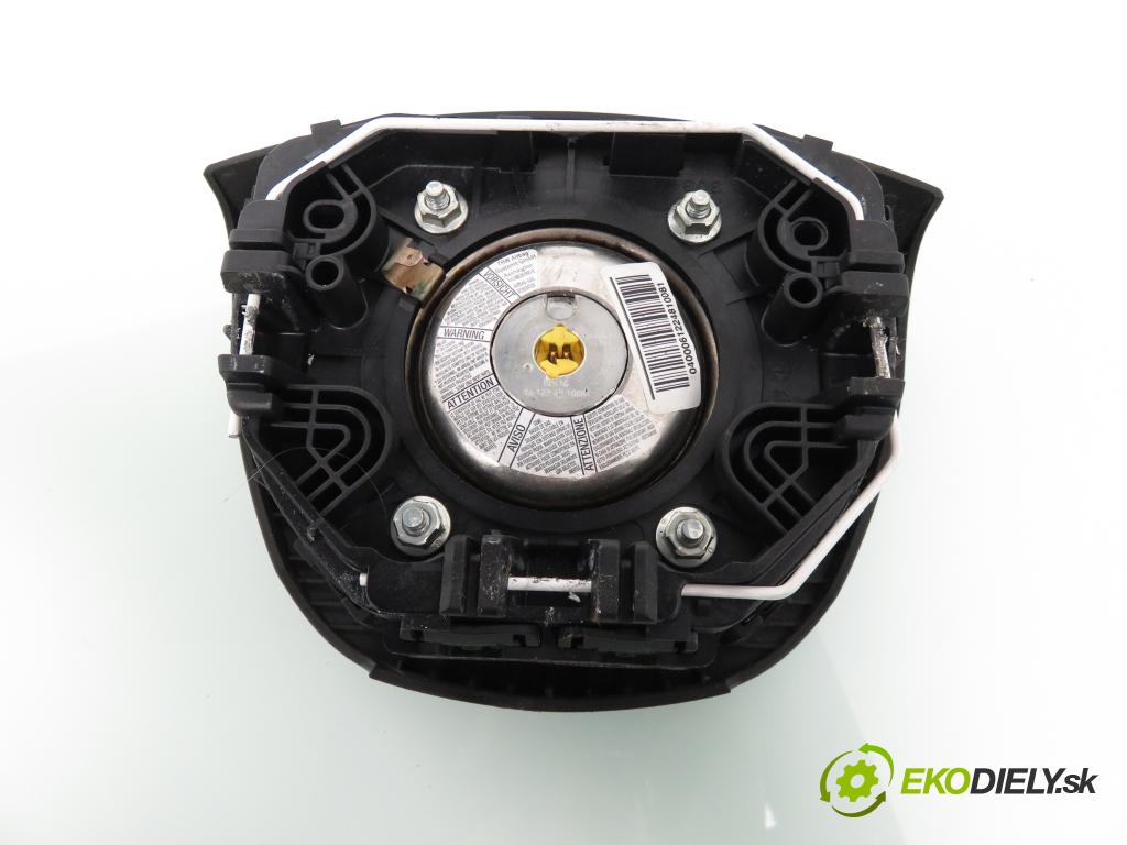 FORD FOCUS II (DA_, HCP) HB 2006 74,00 1.6 - HWDA 1596,00 volant 4M513600CI ; 4M51A042B85 (Volanty)