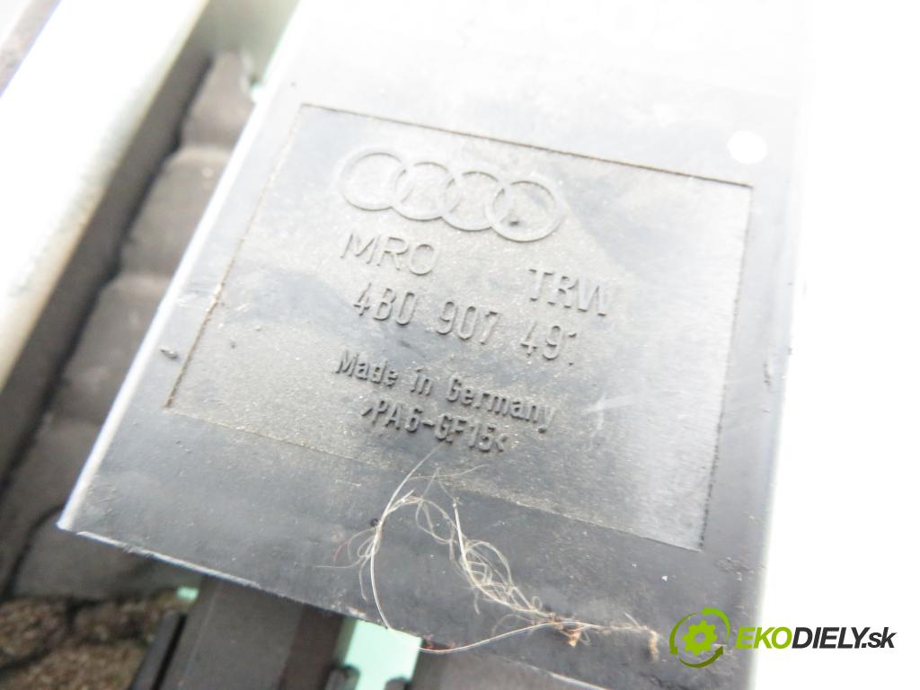 AUDI A4 (8E2, B6) SEDAN 2002 96,00 1.9 TDI PD 130 1896,00 Roleta okna 8E5861325EXU ; 4B0907491 (Ostatní)