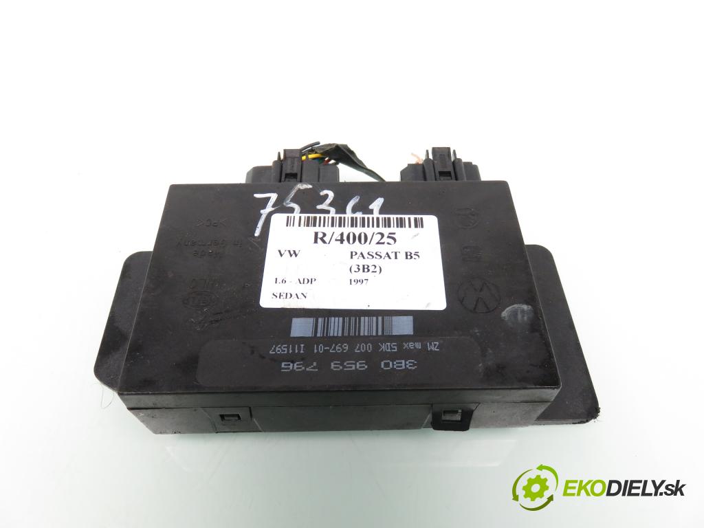 VW PASSAT B5 (3B2) SEDAN 1997 74,00 1.6 - ADP 1595,00 MODUL komfortu 3B0959796