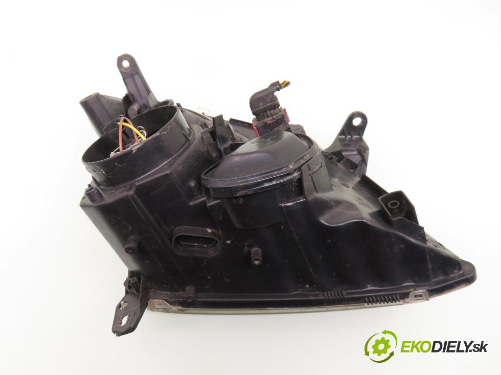 OPEL SIGNUM HB 2003 129,00 2.0 Turbo - Z 20 NET 1998,00 světlo LP