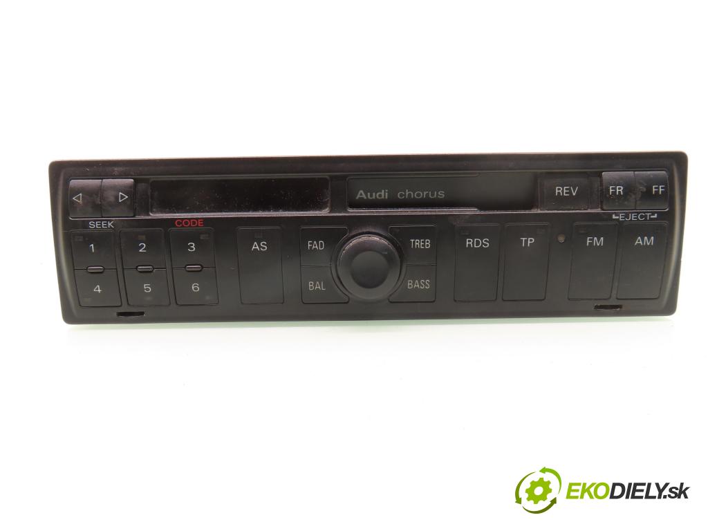 AUDI A3 (8L1) HB 1998 74,00 1.6 - AKL 1595,00 RADIO Modul 4B0035152B