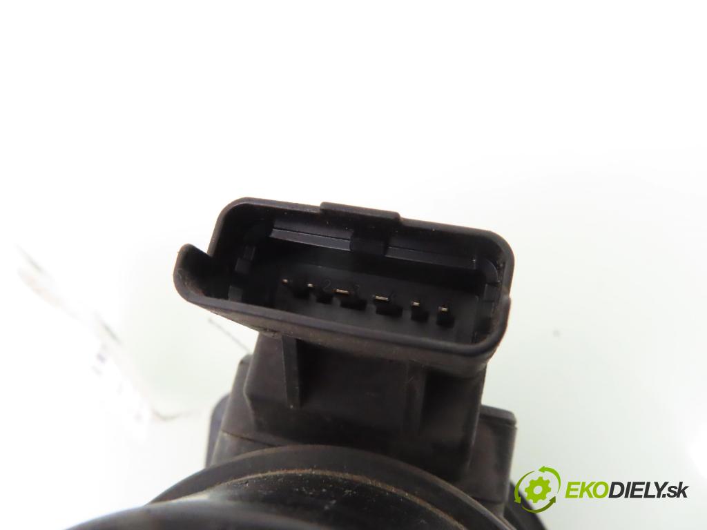MITSUBISHI CARISMA (DA_) LIFTBACK 2002 75,00 1.9 DI-D 102 - F9Q1 1870,00 váha vzduchu vzduchu H7700104426 ; 5WK9632 ; 7700114778