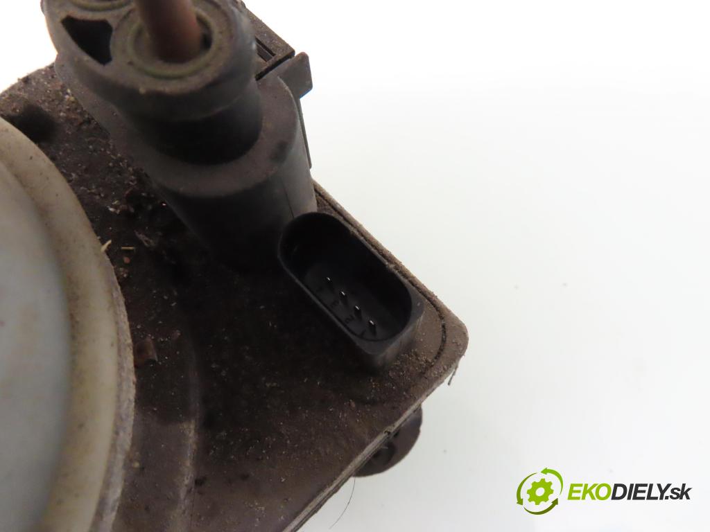 SEAT IBIZA III (6L1) HB 2004 74,00 1.9 TDI - ATD 1896,00 Pumpa servočerpadlo 6Q0423155AD ; 6Q0423371A