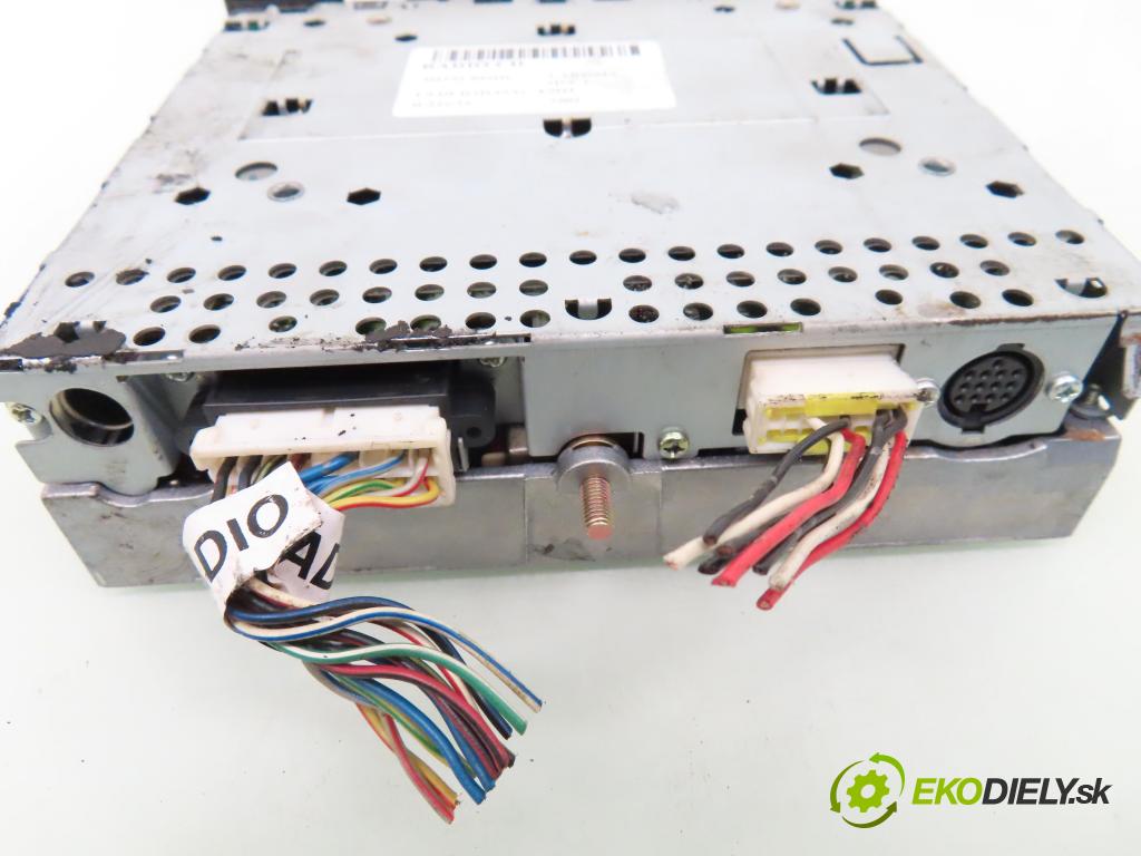 MITSUBISHI CARISMA (DA_) LIFTBACK 2002 75,00 1.9 DI-D 102 - F9Q1 1870,00 RADIO CD MZ312720